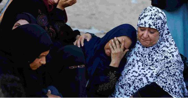 Families flee after new Israeli evacuation orders in Gaza as ceasefire hopes dim Families flee after new Israeli evacuation orders in Gaza as ceasefire hopes dim