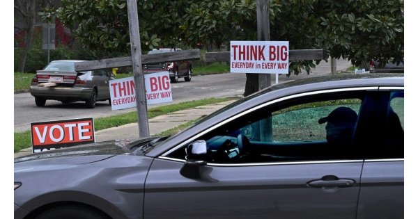 Alabama district citizens were sent incorrect voting information ahead of primary 