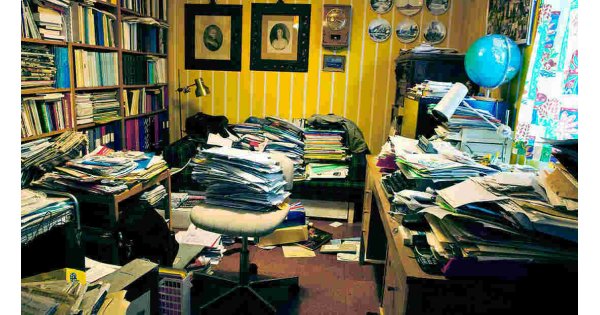 Clutter Meaning and Definition
