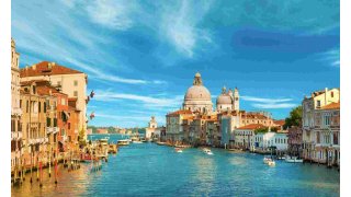 Italia Meaning and Definition