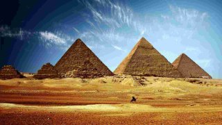 Pyramid Meaning and Definition