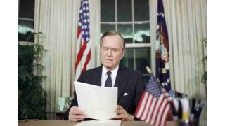 41st US President George H. W. Bush dies