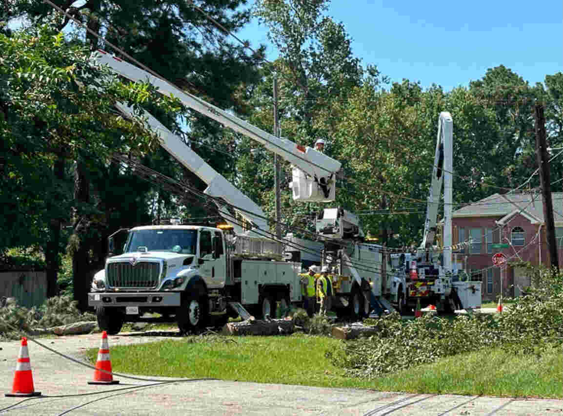Houston residents file $100 million class-action petition against CenterPoint over prolonged Hurricane Beryl power outages 